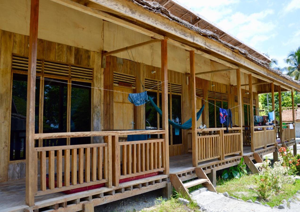 Pristine Paradise Dive Resort - Togean Islands, Una Una Pulau Unauna ภายนอก รูปภาพ